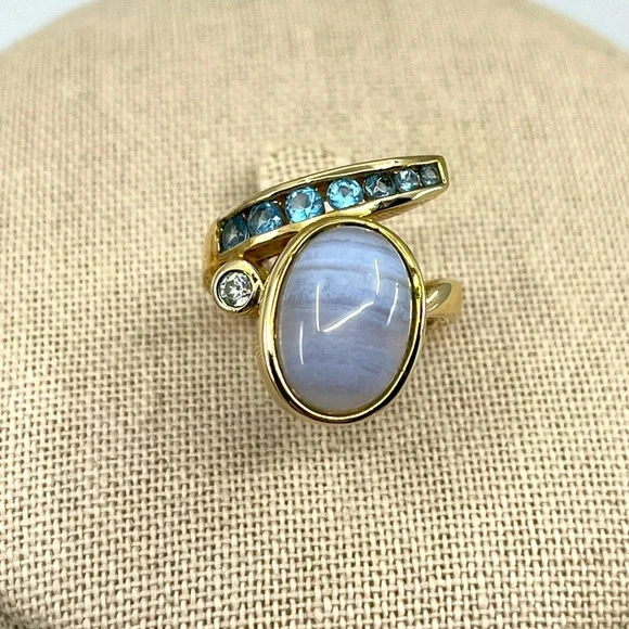 Vintage Estate Ring 925 Gold with Blue Chalcedony and Accent Stones - Picture 1 of 15
